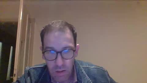 luca online show from September 26, 9:30 pm