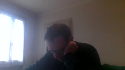 Snapshot of smokered100s chatting on January 6, 12:53 pm luca online show from January 6, 12:53 pm