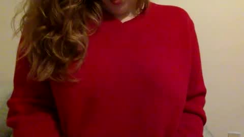 Snapshot of smokeshow3 chatting on December 2, 5:48 am smokeshow3 online show from December 2, 5:48 am