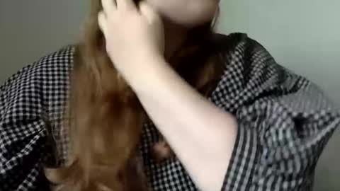 Snapshot of smokeshow3 chatting on December 4, 7:01 pm smokeshow3 online show from December 4, 7:01 pm