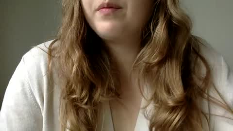 Snapshot of smokeshow3 chatting on December 15, 8:47 pm smokeshow3 online show from December 15, 8:47 pm