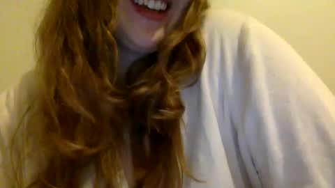 Snapshot of smokeshow3 chatting on February 1, 1:55 am smokeshow3 online show from February 1, 1:55 am