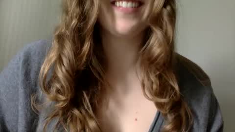 Snapshot of smokeshow3 chatting on February 3, 4:41 pm smokeshow3 online show from February 3, 4:41 pm