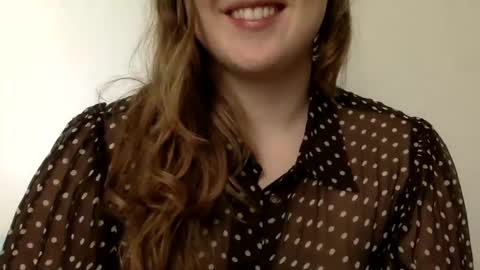 Snapshot of smokeshow3 chatting on February 6, 7:40 pm smokeshow3 online show from February 6, 7:40 pm