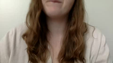 Snapshot of smokeshow3 chatting on February 21, 4:37 pm smokeshow3 online show from February 21, 4:37 pm