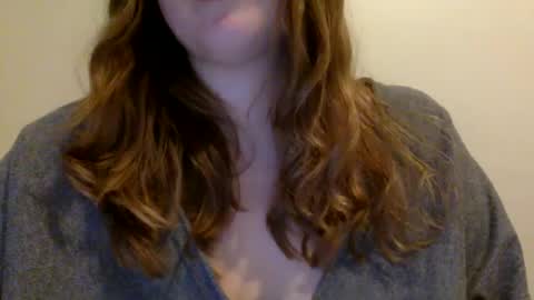 Snapshot of smokeshow3 chatting on February 22, 11:35 pm smokeshow3 online show from February 22, 11:35 pm