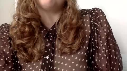 Snapshot of smokeshow3 chatting on March 6, 7:32 pm smokeshow3 online show from March 6, 7:32 pm