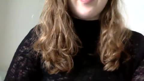 Snapshot of smokeshow3 chatting on March 7, 6:33 pm smokeshow3 online show from March 7, 6:33 pm