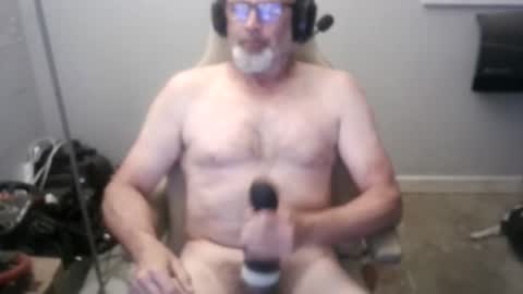 Snapshot of smokestrokin420 chatting on February 23, 6:55 am smokestrokin420 online show from February 23, 6:55 am