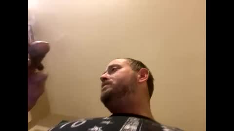 Snapshot of smokeymt420 chatting on December 31, 5:55 am smokeymt420 online show from December 31, 5:55 am