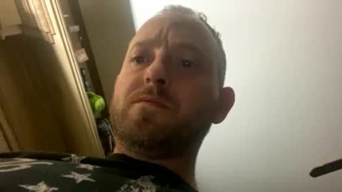 Snapshot of smokeymt420 chatting on February 6, 5:14 am smokeymt420 online show from February 6, 5:14 am