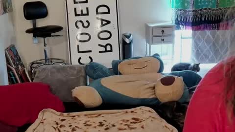 Snapshot of smokihippi chatting on October 12, 8:52 pm Big Dawg online show from October 12, 8:52 pm