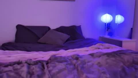 SmokyAurora online show from November 7, 7:58 pm