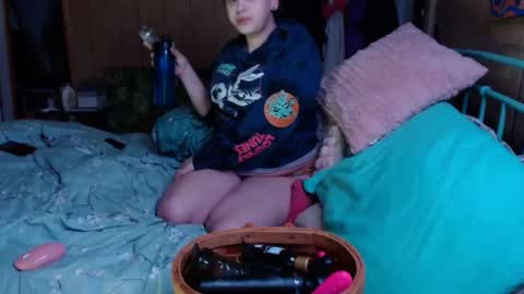 DIAN dee-ann online show from January 30, 6:56 am