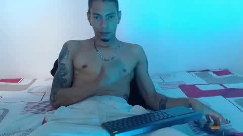 Snapshot of smooke_skinny chatting on September 12, 7:36 pm Daniel Aston online show from September 12, 7:36 pm