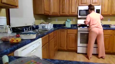 smoothmove1215 online show from October 21, 12:11 am