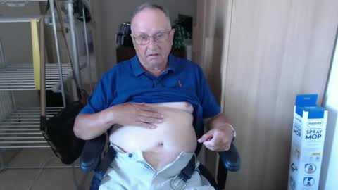 smoothmutton online show from July 12, 2:41 pm