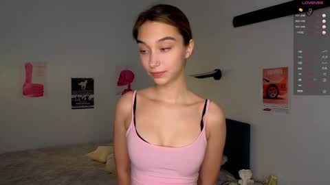 Snapshot of smoothnesss chatting on October 15, 8:36 am Eva online show from October 15, 8:36 am