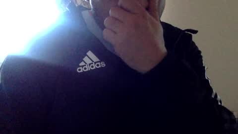 Snapshot of smoothstrik3r chatting on February 1, 5:47 pm smoothstrik3r online show from February 1, 5:47 pm