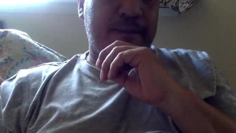 Snapshot of smoothstrik3r chatting on February 19, 7:48 pm smoothstrik3r online show from February 19, 7:48 pm