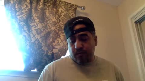 Snapshot of smoothstrik3r chatting on September 24, 5:27 pm smoothstrik3r online show from September 24, 5:27 pm