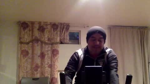 Snapshot of smoothstrik3r chatting on October 7, 1:30 pm smoothstrik3r online show from October 7, 1:30 pm