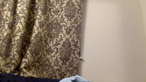 Snapshot of smoothstrik3r chatting on October 11, 1:20 pm smoothstrik3r online show from October 11, 1:20 pm