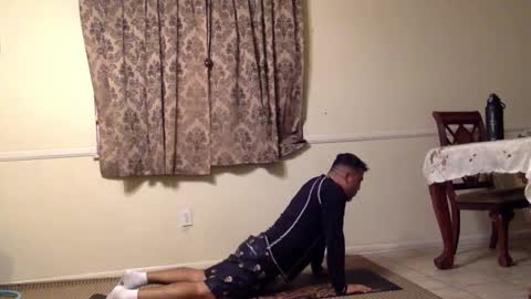 Snapshot of smoothstrik3r chatting on October 21, 12:17 pm smoothstrik3r online show from October 21, 12:17 pm