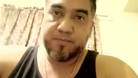 Snapshot of smoothstrik3r chatting on October 25, 6:43 am smoothstrik3r online show from October 25, 6:43 am