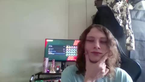 Snapshot of smoothvodka chatting on May 6, 2:55 pm Bambi--Vodka online show from May 6, 2:55 pm