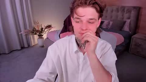 smoozie_kun online show from June 10, 3:33 pm