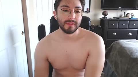 smoreforu1 online show from December 20, 5:20 pm