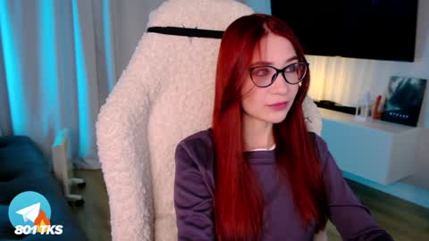 Snapshot of smthwrong chatting on February 2, 2:38 am smthwrong online show from February 2, 2:38 am