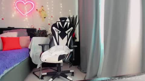 Sex-machine is my passion activate it with your tips and enjoy with me online show from July 28, 2:13 pm