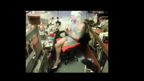 mish online show from November 3, 4:52 pm