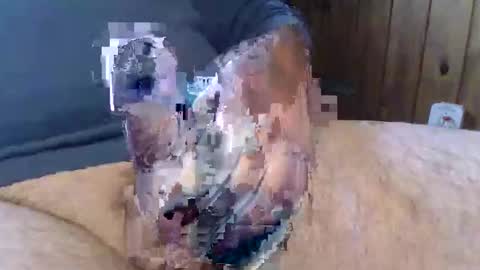 Snapshot of sn0man69 chatting on December 25, 6:52 pm sn0man69 online show from December 25, 6:52 pm