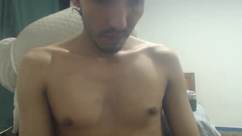 snackontime19 online show from December 2, 4:40 am