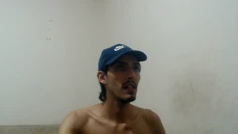 Snapshot of snackontime19 chatting on June 17, 5:21 am snackontime19 online show from June 17, 5:21 am