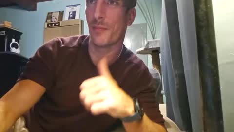 Snackyyyy online show from April 26, 1:14 am