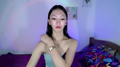 Snapshot of snake_charmer88 chatting on May 4, 5:58 am kianna online show from May 4, 5:58 am