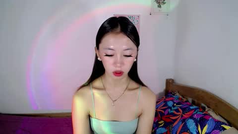 Snapshot of snake_charmer88 chatting on May 4, 6:15 pm kianna online show from May 4, 6:15 pm