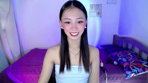 Snapshot of snake_charmer88 chatting on May 24, 6:51 am kianna online show from May 24, 6:51 am