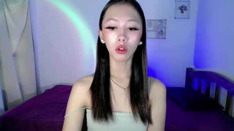Snapshot of snake_charmer88 chatting on June 4, 4:51 am kianna online show from June 4, 4:51 am