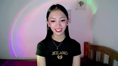 Snapshot of snake_charmer88 chatting on June 4, 5:08 pm kianna online show from June 4, 5:08 pm