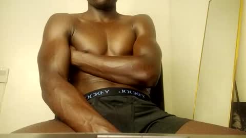 papi online show from November 18, 8:30 am