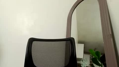 Snapshot of sneaky_link2 chatting on May 17, 4:54 am papi online show from May 17, 4:54 am