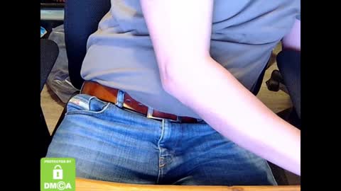 Sneakybill online show from January 7, 7:10 am