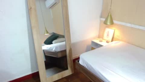 Hellen  online show from December 10, 7:05 am