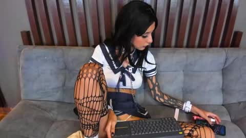 snner_velvet online show from May 27, 9:34 pm