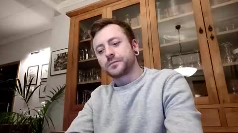 Snapshot of snoecks chatting on March 6, 6:59 pm snoecks online show from March 6, 6:59 pm